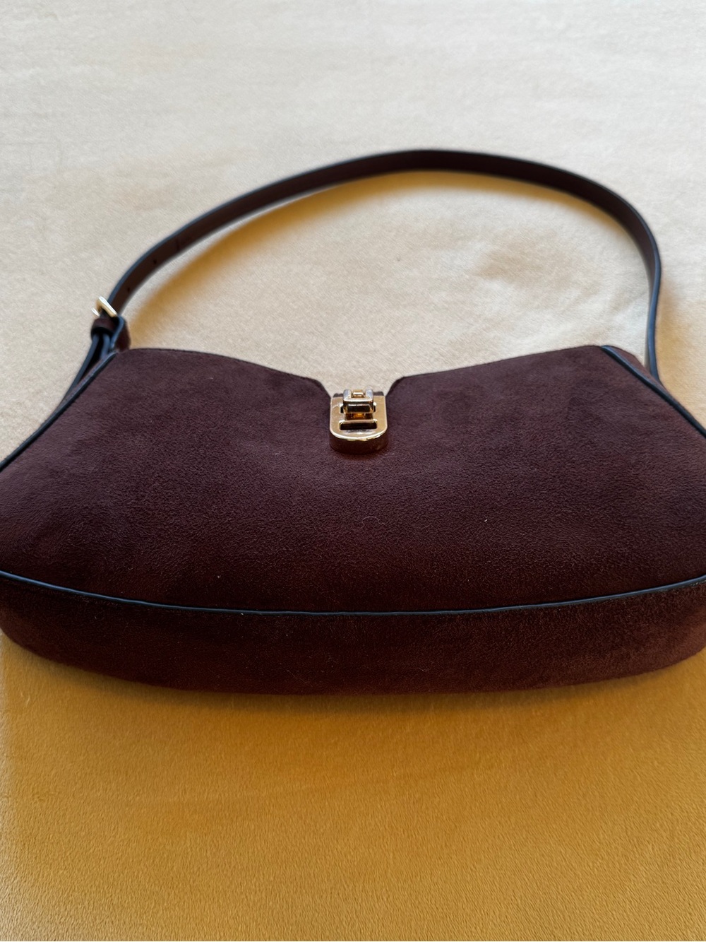 H&M Brown Suede Shoulder Bag with Gold Clasp - Picture 3 of 5